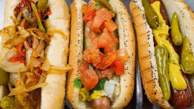 Here Are the Top 5 Hot Dog Stops in Florida A Foodie's Guide (1)