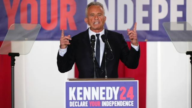 Robert F. Kennedy Jr. Unites Biden and Trump Voters in Arizona Through ...