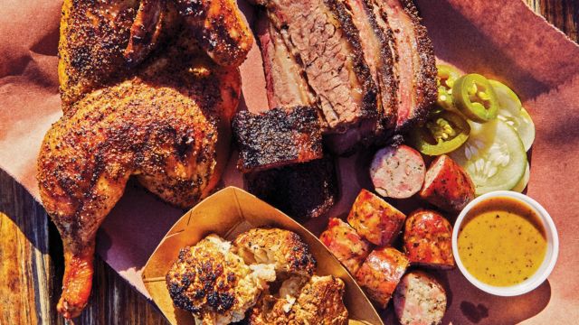 Here Are The Top 7 BBQ Spots In Texas You Must Try In 2024 – Sky21