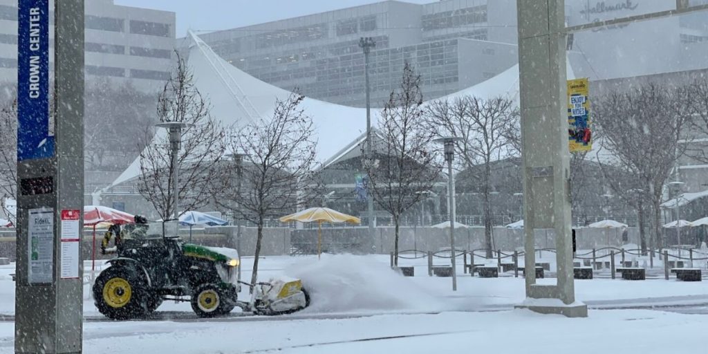 Kansas is expected to receive its first snowfall of the year 2024 Sky21